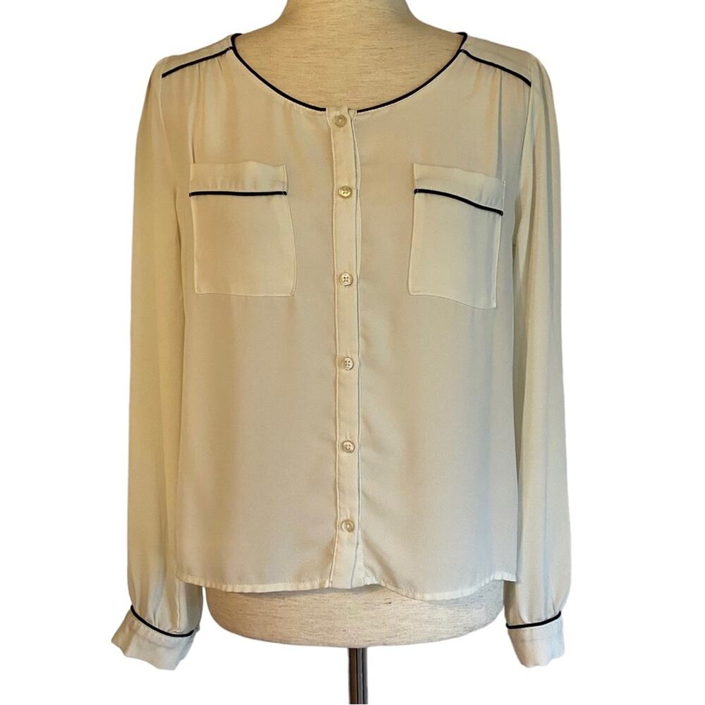 FOREVER 21 Button Down Blouse White Black Size Small Business Casual Relaxed Fit
